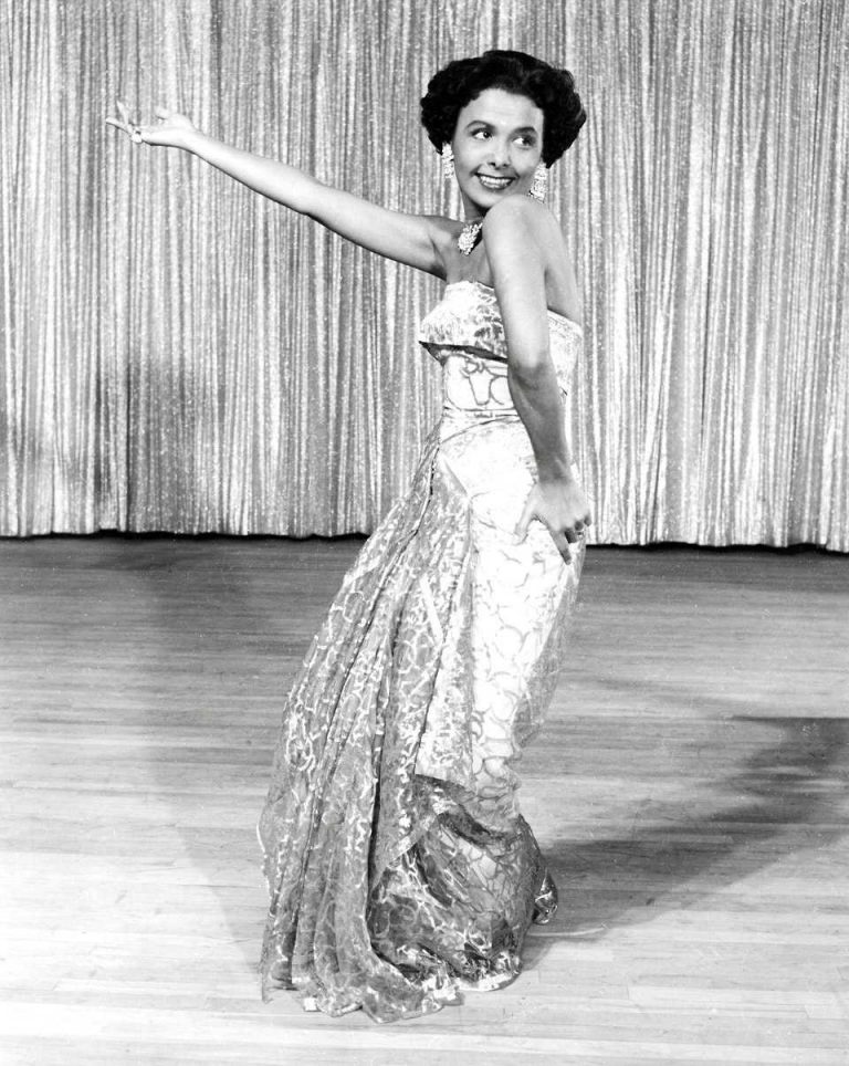 47 Hottest Lena Horne Big Butt Pictures Are A Genuine Exemplification Of Excellence 58