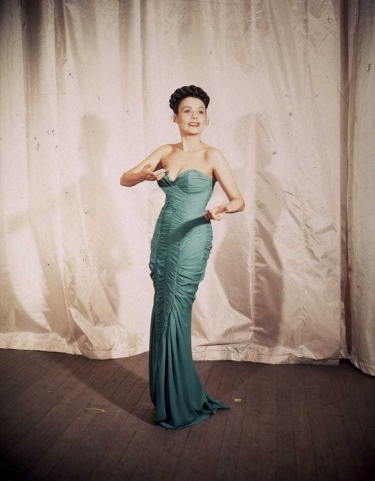 51 Sexy Lena Horne Boobs Pictures Will Leave You Stunned By Her Sexiness 7