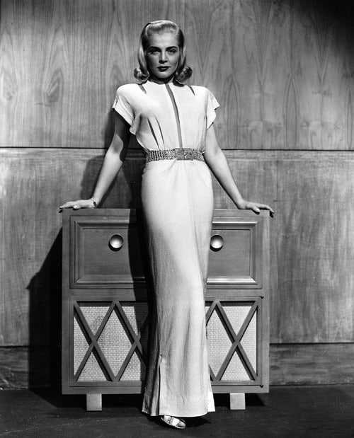51 Sexy Lizabeth Scott Boobs Pictures Which Will Make You Succumb To Her 29