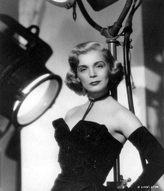 51 Sexy Lizabeth Scott Boobs Pictures Which Will Make You Succumb To Her 27