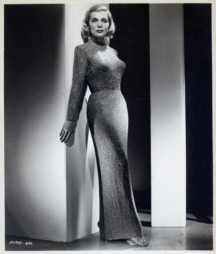 51 Sexy Lizabeth Scott Boobs Pictures Which Will Make You Succumb To Her 17