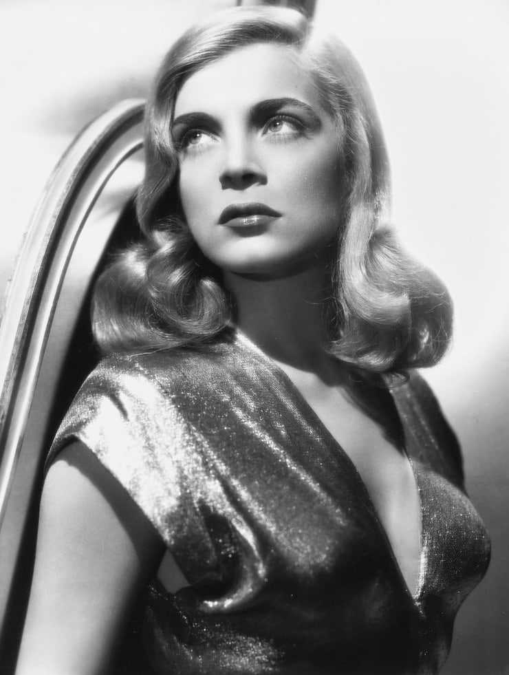 51 Sexy Lizabeth Scott Boobs Pictures Which Will Make You Succumb To Her 10