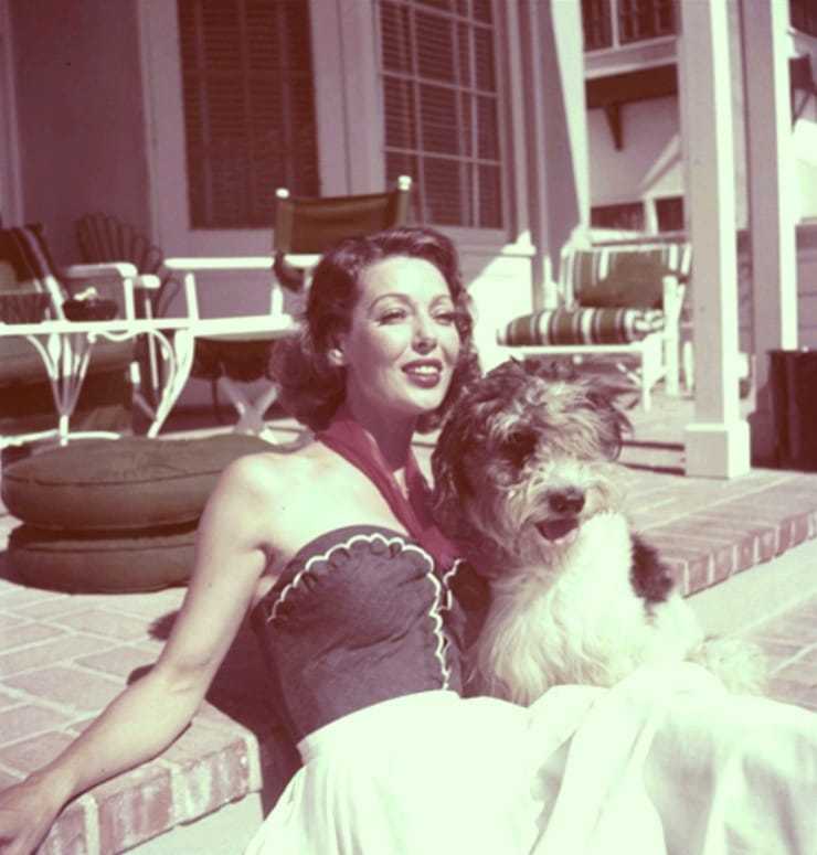 51 Sexy Loretta Young Boobs Pictures Will Expedite An Enormous Smile On Your Face 5