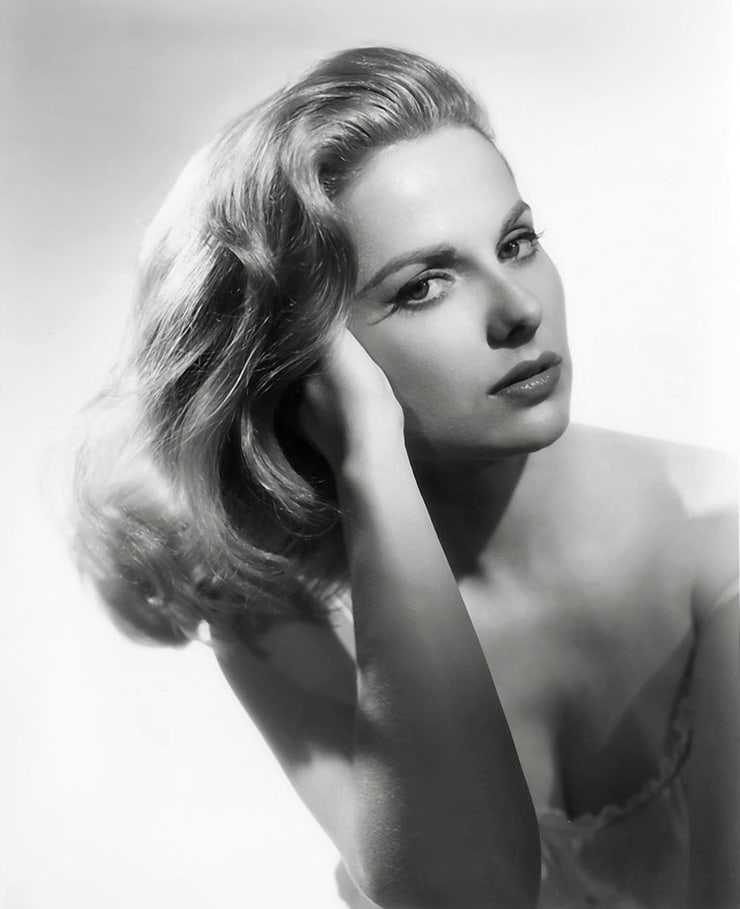 51 Sexy Martha Hyer Boobs Pictures Will Induce Passionate Feelings for Her 30