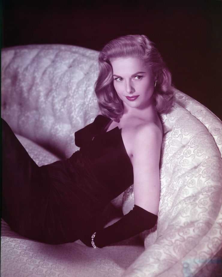 51 Sexy Martha Hyer Boobs Pictures Will Induce Passionate Feelings for Her 159