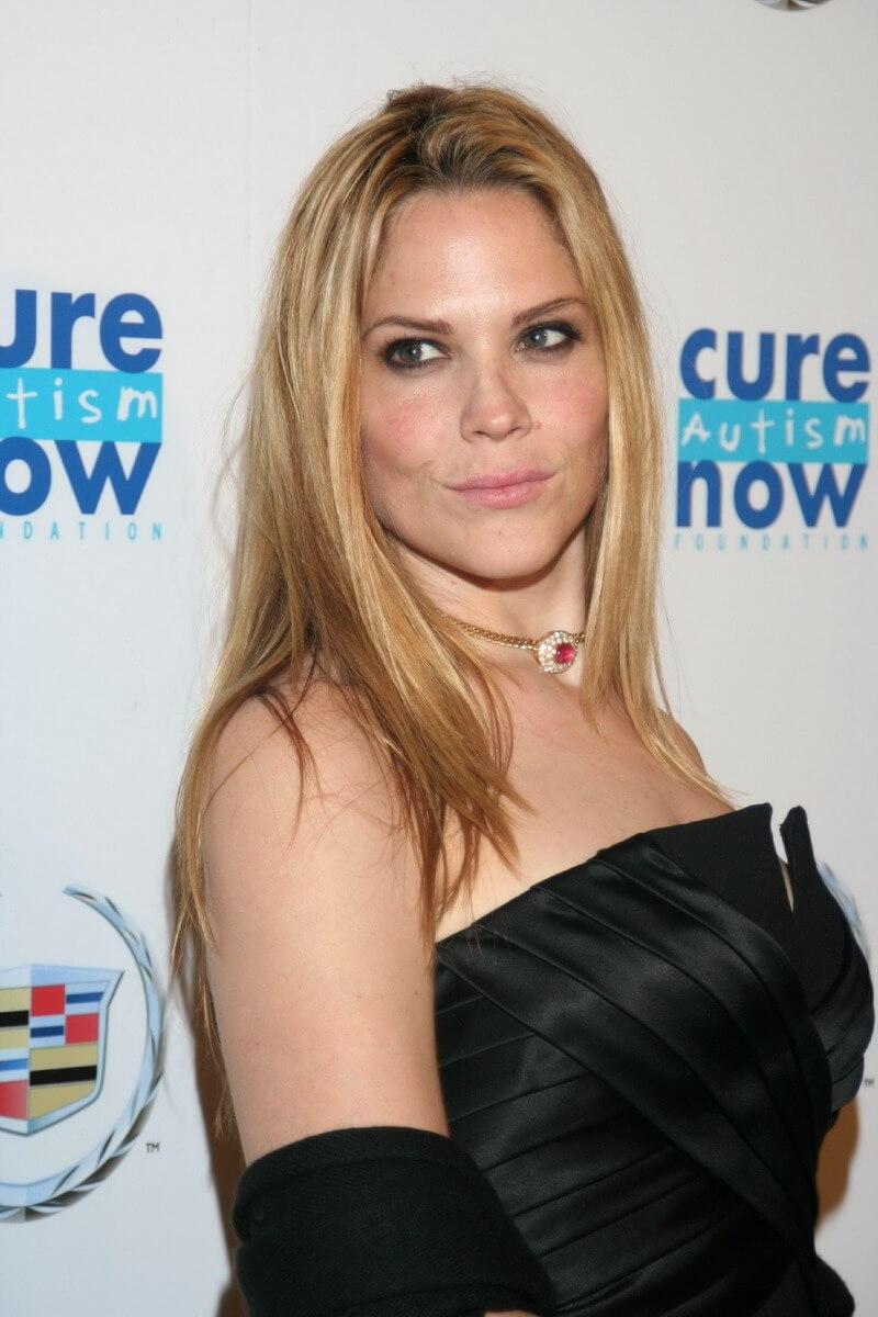 51 Sexy Mary McCormack Boobs Pictures Exhibit That She Is As Hot As Anybody May Envision 19