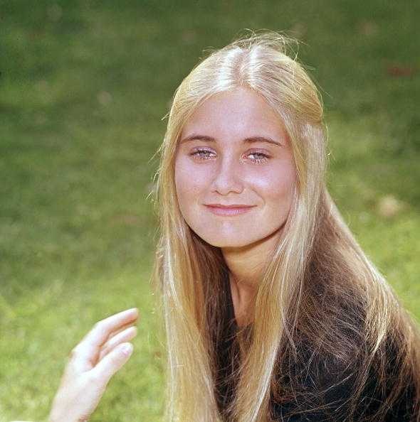 50+ Hot Pictures Of Maureen McCormick That Will Make Your Heart Thump For Her 4