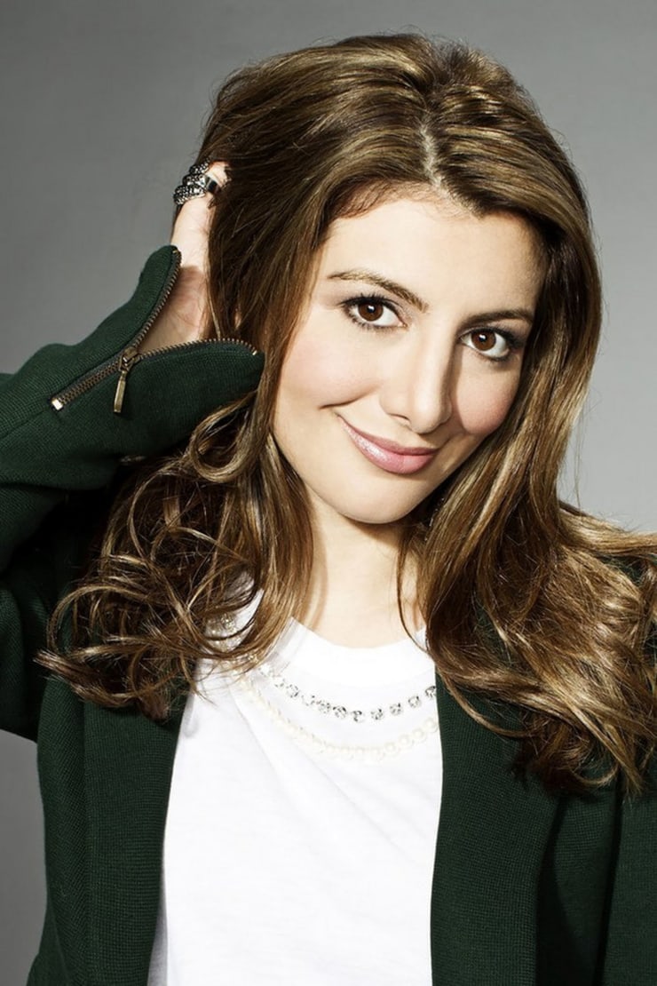60+ Nasim Pedrad Boobs Pictures Are Simply Excessively Damn Hot 199