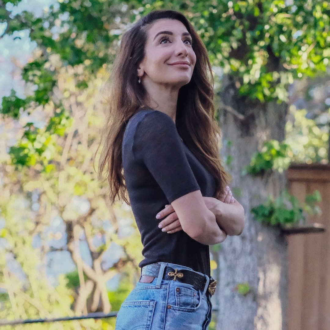 60+ Nasim Pedrad Boobs Pictures Are Simply Excessively Damn Hot 186