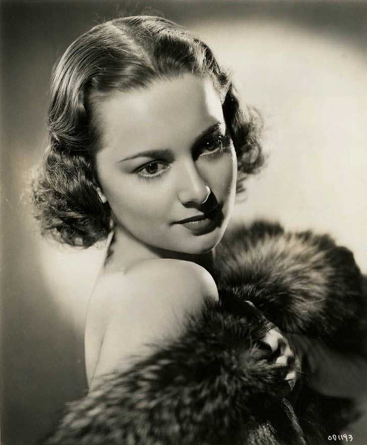 51 Sexy Olivia de Havilland Boobs Pictures Are Sure To Leave You Baffled 662