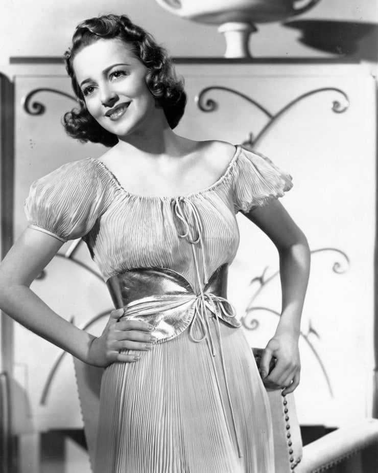 51 Sexy Olivia de Havilland Boobs Pictures Are Sure To Leave You Baffled 644