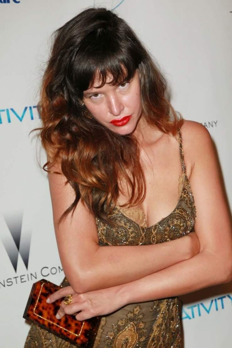 51 Hottest Paz de la Huerta Big Butt Pictures Will Drive You Frantically Enamored With This Sexy Vixen 149