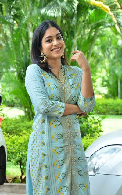 Punarnavi Bhupalam Cute Telugu Actress Latest Photoshoot Pics 5