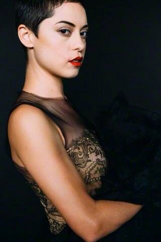 Rosa Salazar awesome pic