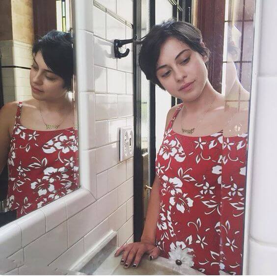 70+ Hot Pictures Of Rosa Salazar Are Slices Of Heaven 24. 