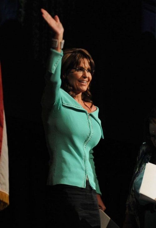 Sarah Palin says Hello