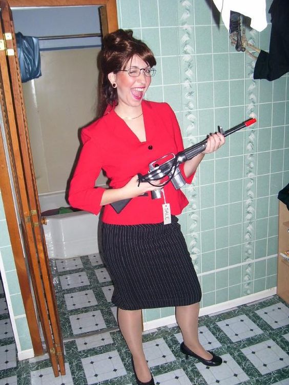Sarah Palin with Gun