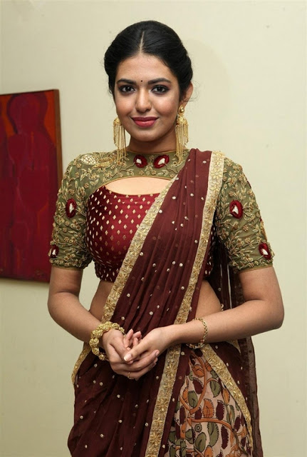 Shivani Rajashekhar Latest Pics In Traditional Wear 414