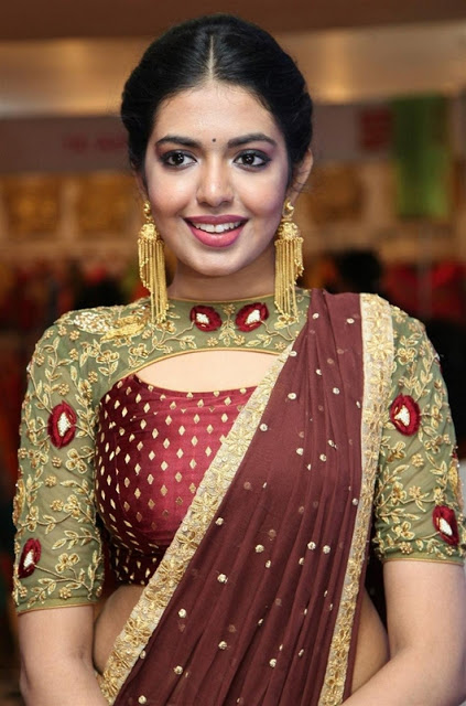 Shivani Rajashekhar Latest Pics In Traditional Wear 39