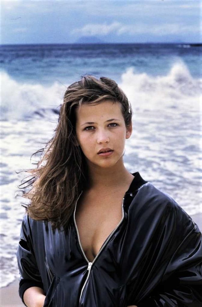 45 Sexy and Hot Sophie Marceau Pictures – Bikini, Ass, Boobs 36