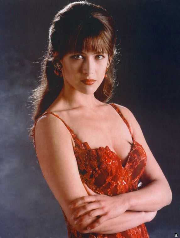 45 Sexy and Hot Sophie Marceau Pictures – Bikini, Ass, Boobs 287