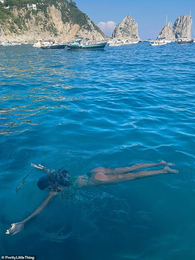 Ed Westwick’s model Girlfriend Tamara Francesconi looks fabulous in a green bikini as the couple sunbathes on the board of a yacht in Capri 32