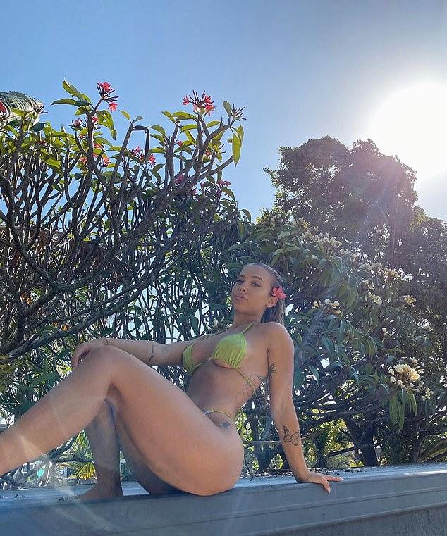 51 Hottest Tammy Hembrow Big Butt Pictures Are Sure To Leave You Baffled 71