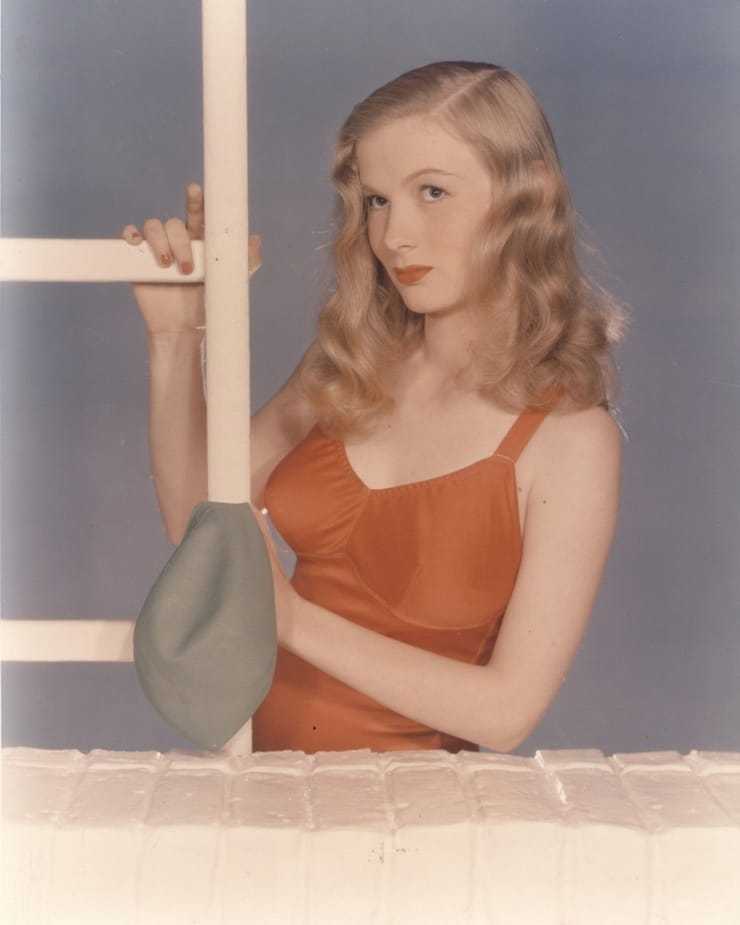 51 Hottest Veronica Lake Big Butt Pictures Are Genuinely Spellbinding And Awesome 9