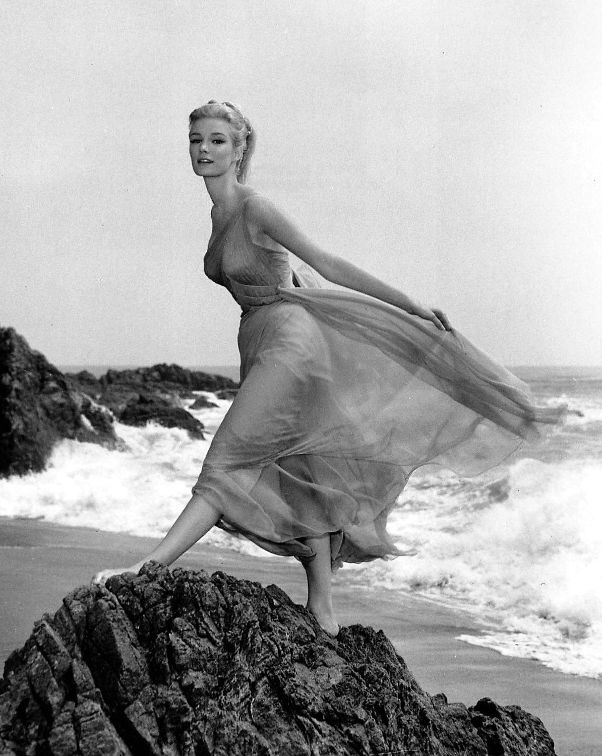 51 Sexy Yvette Mimieux Boobs Pictures Will Expedite An Enormous Smile On Your Face 45