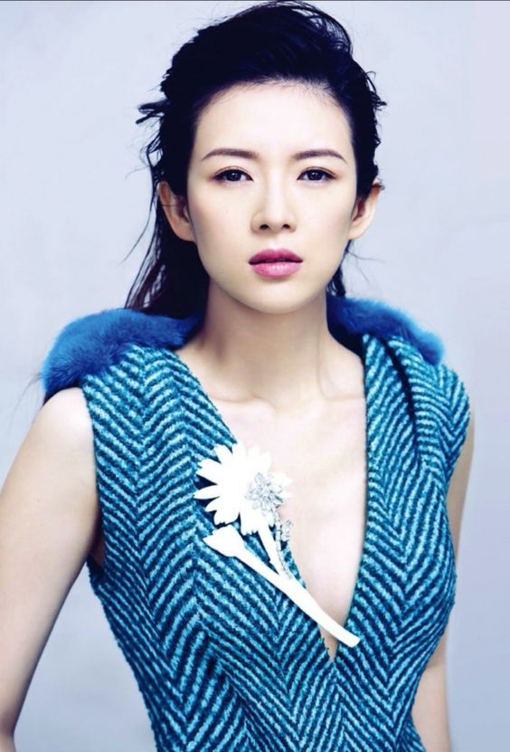 Zhang Ziyi Beautifull in Blue Dress