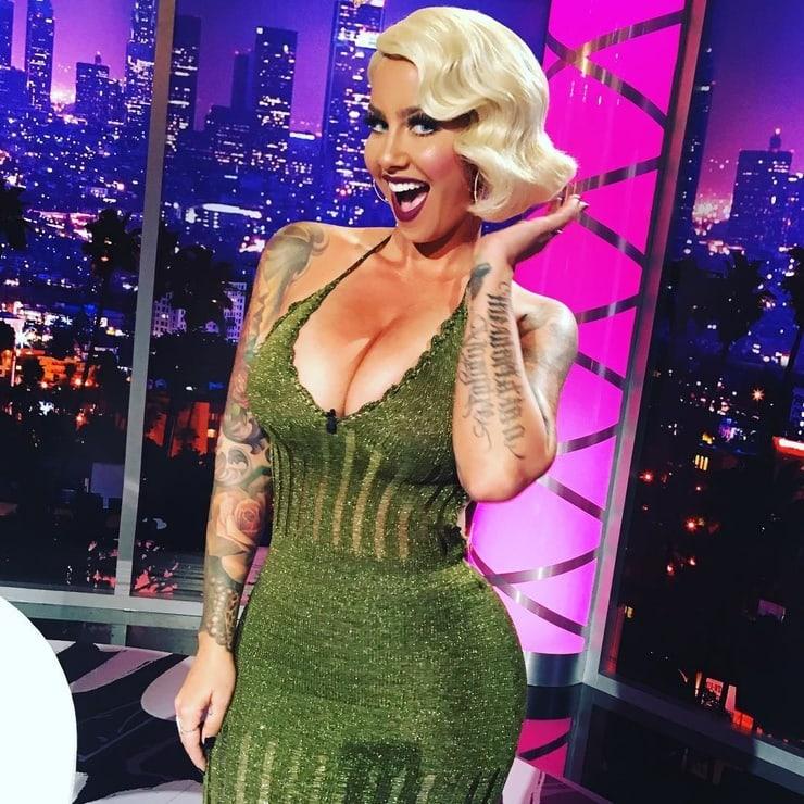 70+ Hottest Amber Rose Pictures That Will Drive You Nuts 36