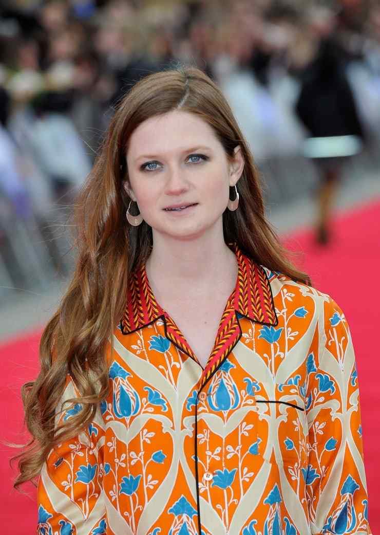 60+ Sexy Bonnie Wright Boobs Pictures Are Going To Make You Want Her Badly 22