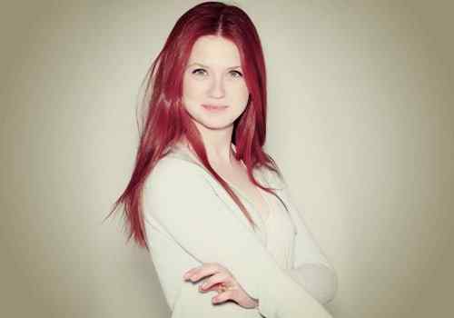 60+ Sexy Bonnie Wright Boobs Pictures Are Going To Make You Want Her Badly 9