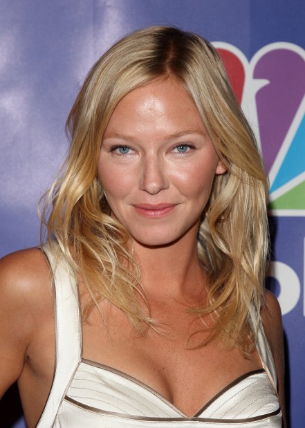 60+ Hot Pictures Of Kelli Giddish Are Just Too Yum For Her Fans 8