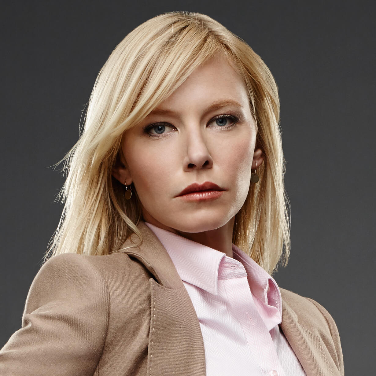 60+ Hot Pictures Of Kelli Giddish Are Just Too Yum For Her Fans 3