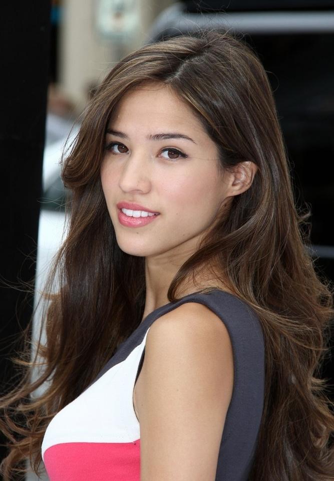 60+ Hottest Kelsey Chow Big Boobs Pictures Will Make You Gaze The Screen For Quite A Long Time 52
