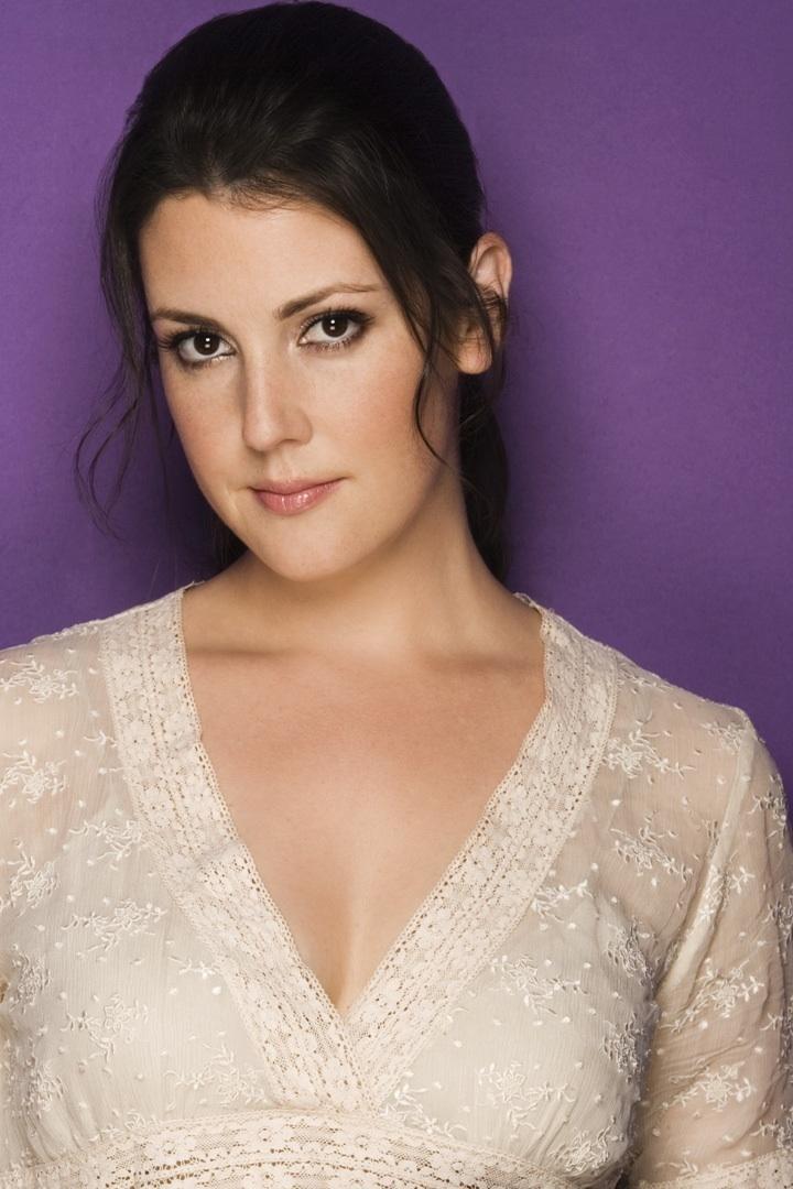 60+ Hot Pictures Of Melanie Lynskey Which Will Keep You Up At Nights 14