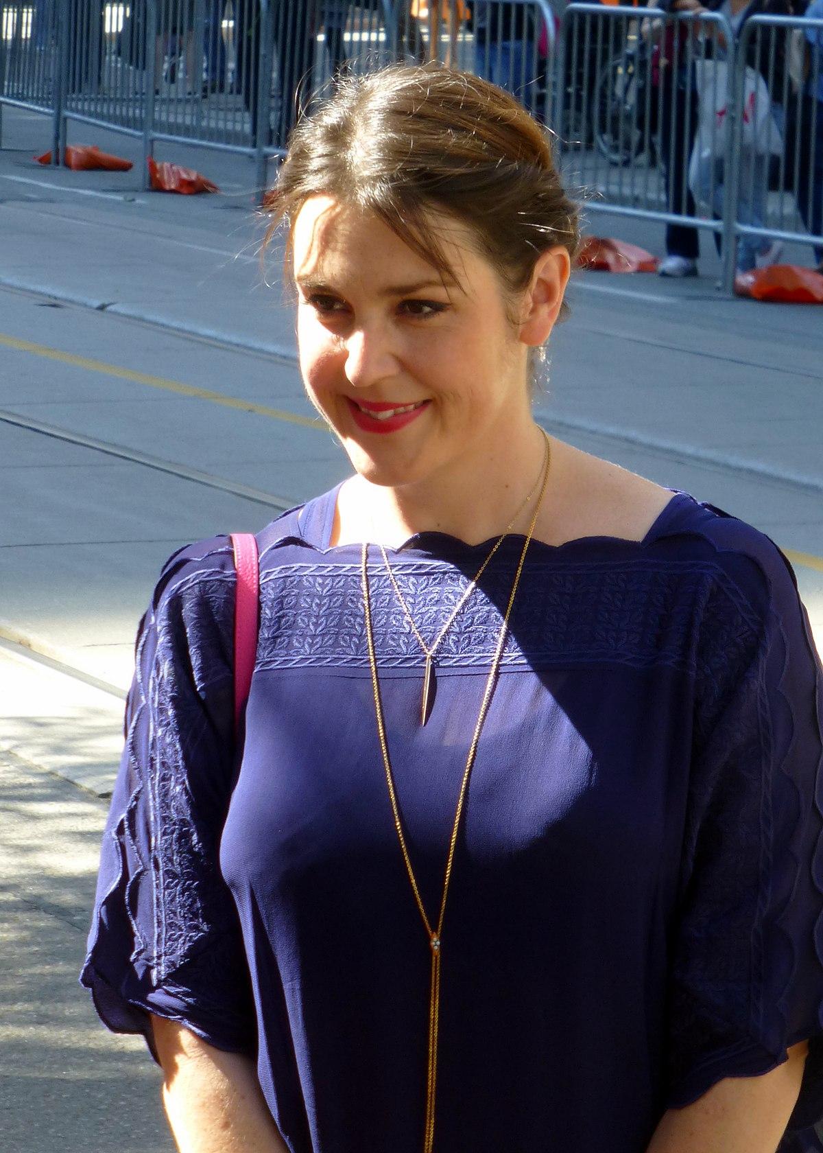 60+ Hot Pictures Of Melanie Lynskey Which Will Keep You Up At Nights 22