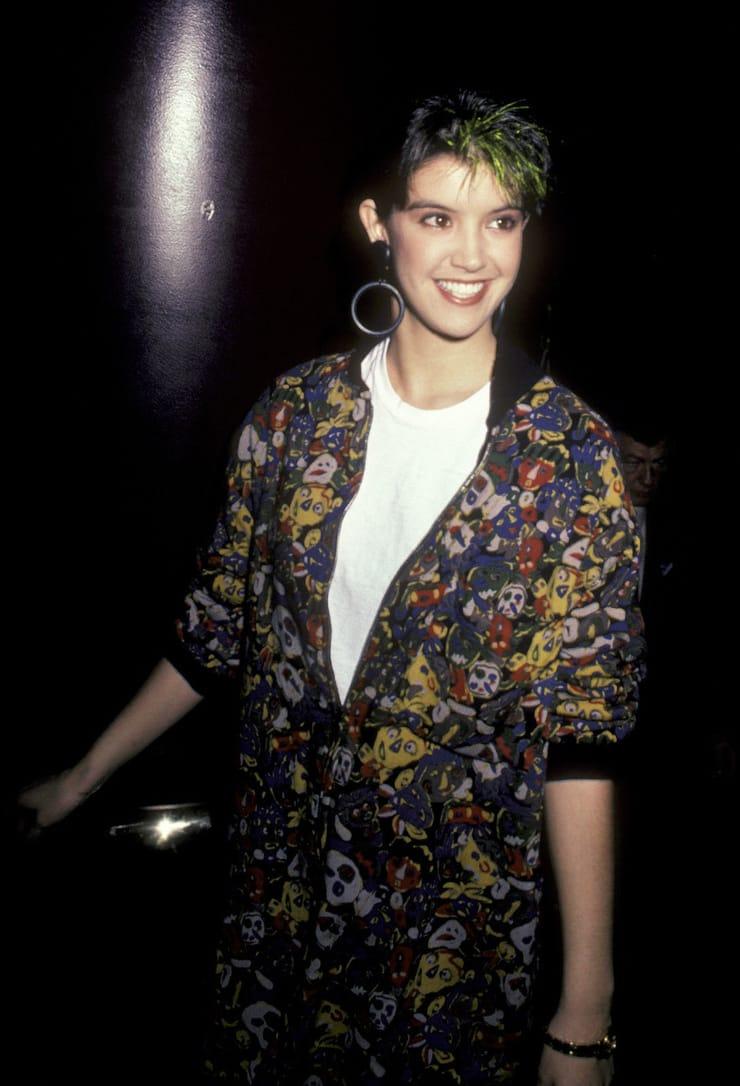 70+ Hot Pictures Of Phoebe Cates Which Will Make You Melt 156