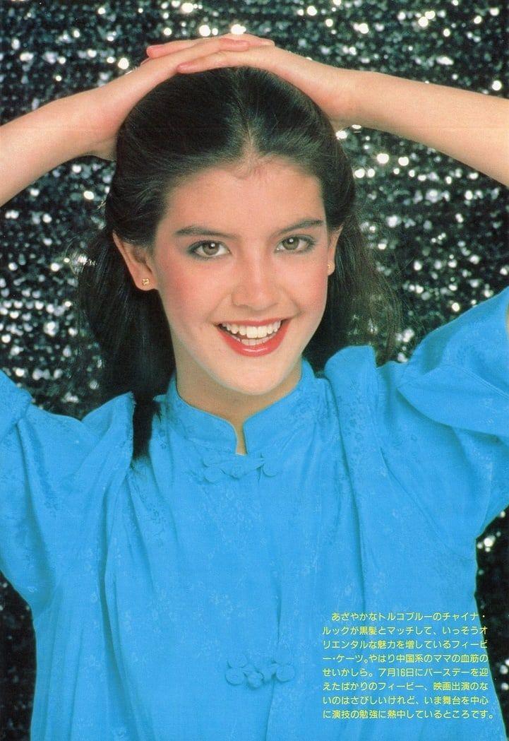 70+ Hot Pictures Of Phoebe Cates Which Will Make You Melt 24