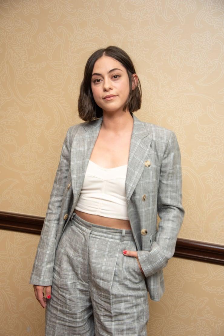 70+ Hot Pictures Of Rosa Salazar Are Slices Of Heaven 9