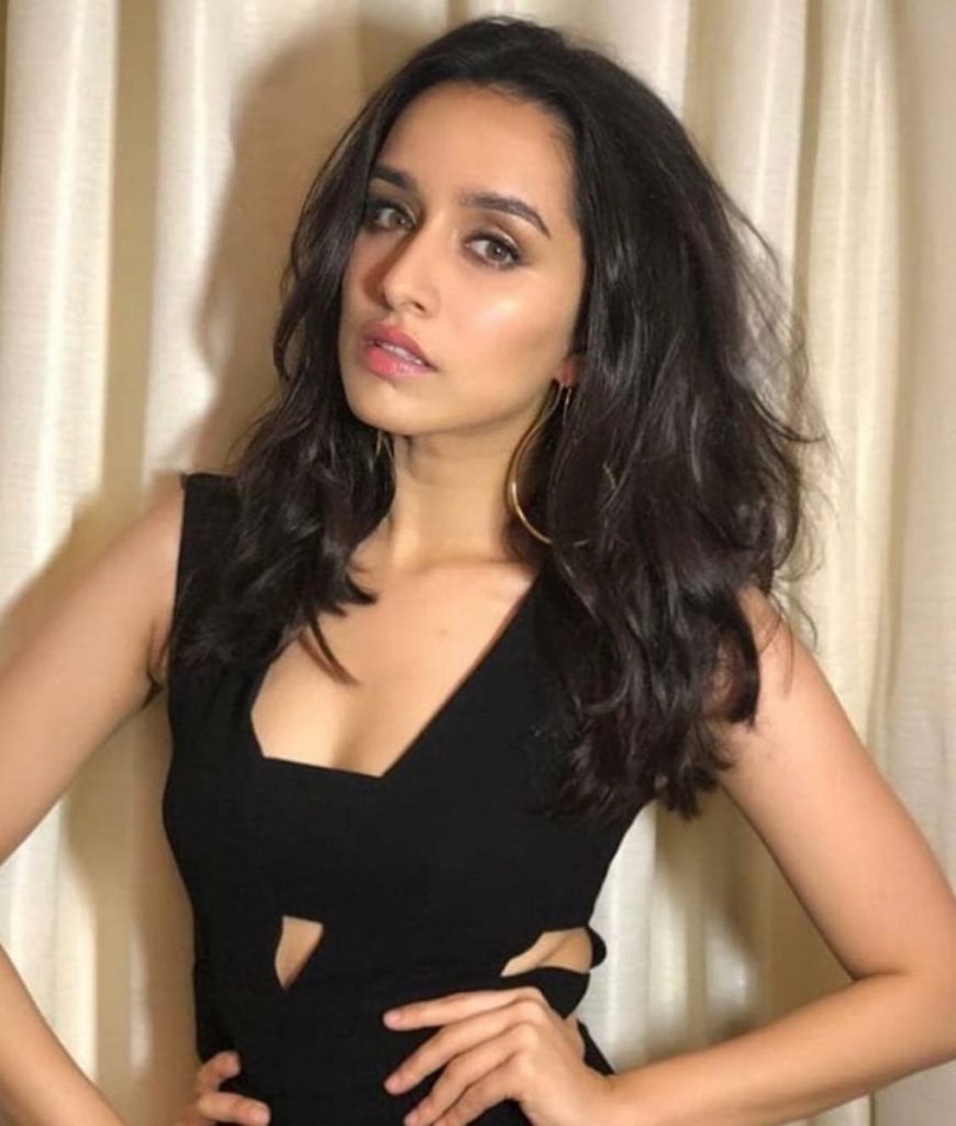 50 Sexy and Hot Shraddha Kapoor Pictures – Bikini, Ass, Boobs 46