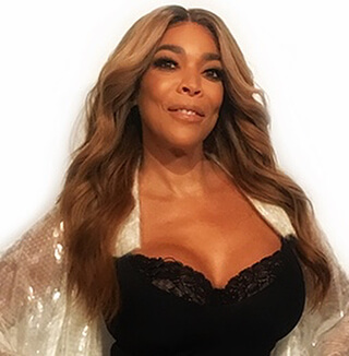 wendy williams sexy cleavage