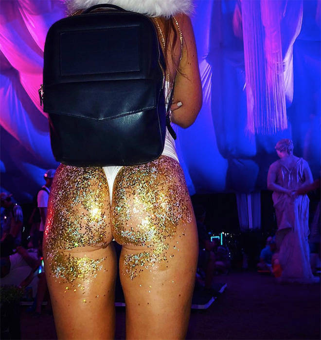 Glitter Butt Is A New Instagram Fashion Trend 38