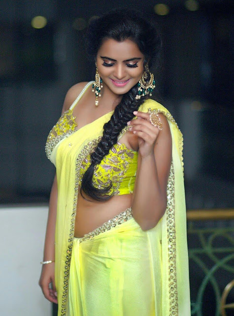 Manasa Himavarsha Telugu Cute Actress Latest Pics In Sleeveless Saree 6