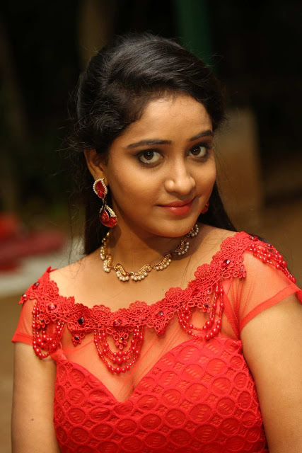 Telugu Actress Aishwarya Addala Hot Pics 8