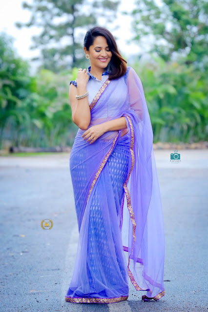 Anasuya Bharadwaj Latest HD Images In Saree 3