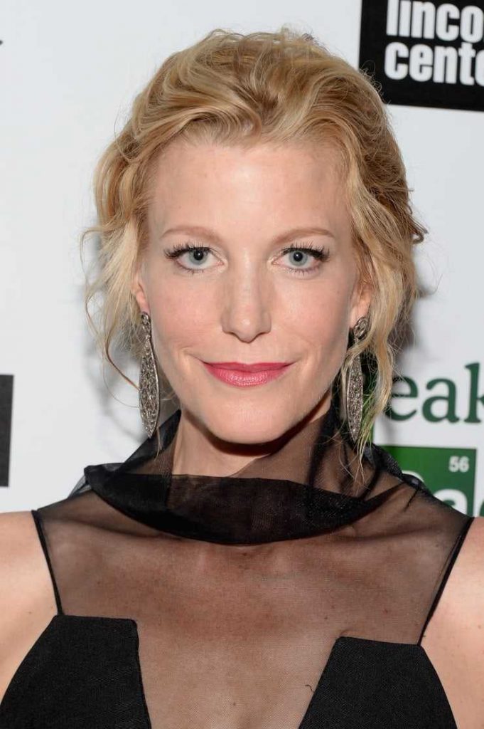 36 Anna Gunn Nude Pictures That Make Her A Symbol Of Greatness 18