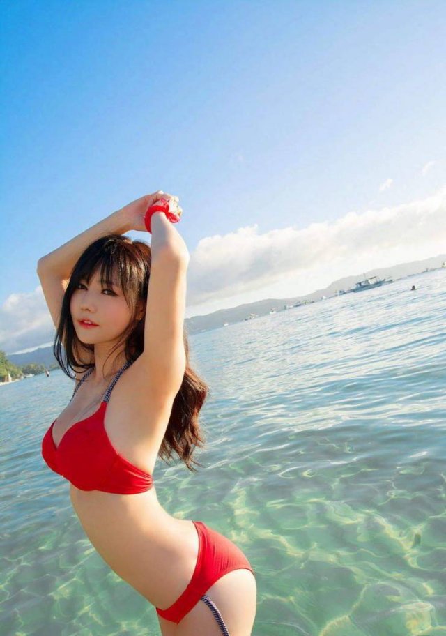 50+ Hottest Asian Girls 19