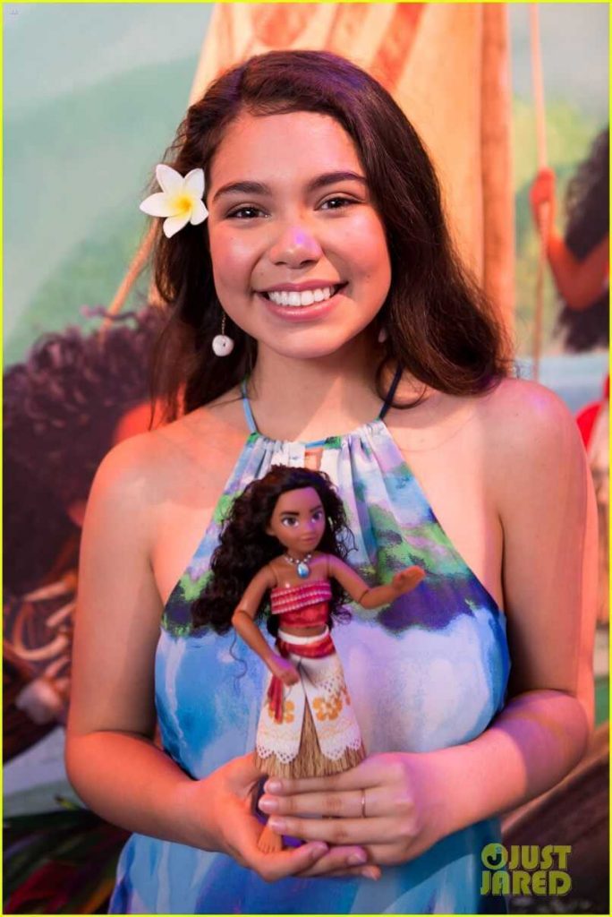 38 Auli’i Cravalho Nude Pictures Will Drive You Frantically Enamored With This Sexy Vixen 22